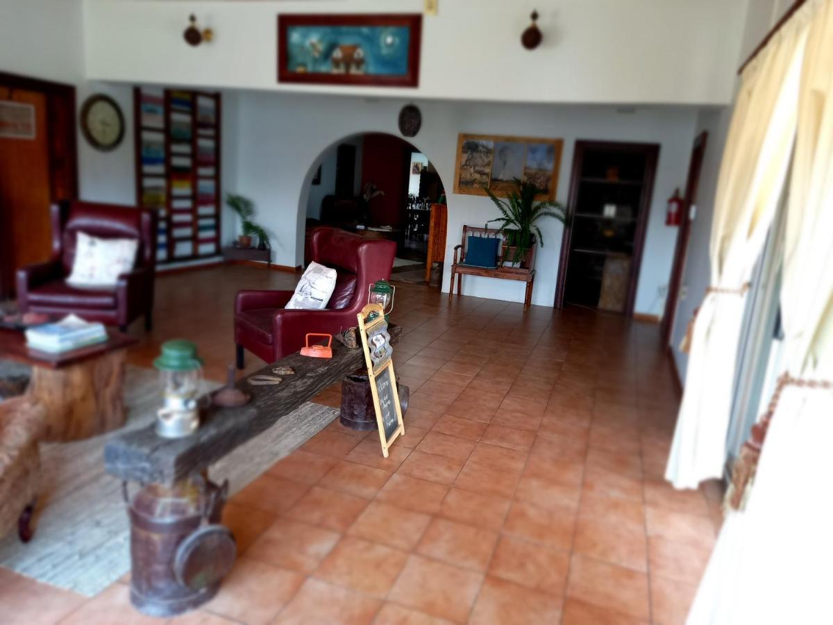 Die Windpomp Guesthouse Gobabis ภายนอก รูปภาพ