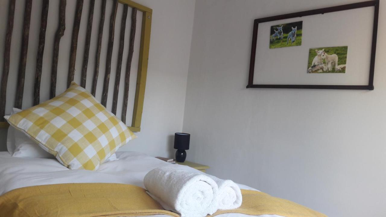 Die Windpomp Guesthouse Gobabis ภายนอก รูปภาพ